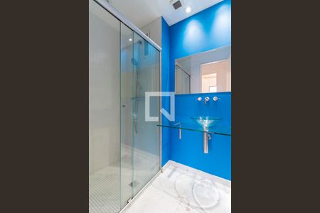 Apartamento à venda com 70m², 2 quartos e 2 vagasBanheiro