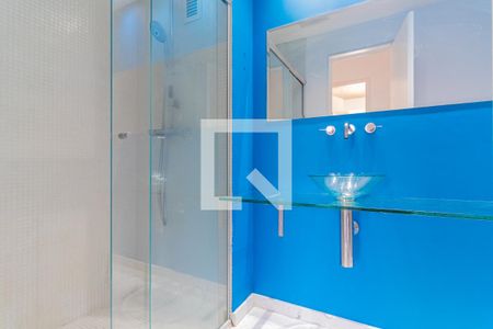 Apartamento à venda com 70m², 2 quartos e 2 vagasBanheiro