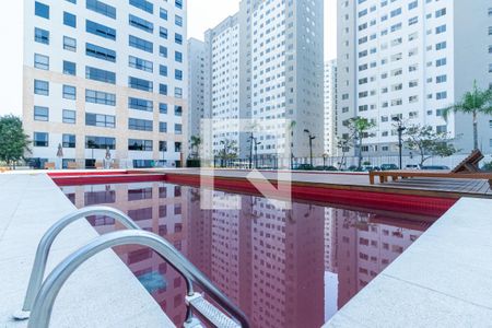 Apartamento à venda com 70m², 2 quartos e 2 vagasÁrea comum - Piscina