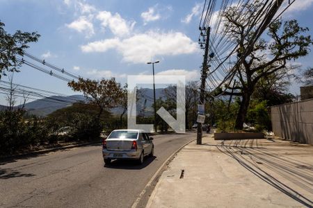 Apartamento para alugar com 60m², 2 quartos e 1 vagaVista da Rua