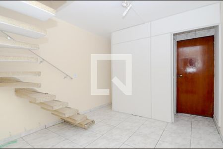 Sala de casa à venda com 3 quartos, 100m² em Gopoúva, Guarulhos
