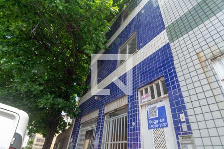 Apartamento para alugar com 70m², 2 quartos e sem vagaFachada
