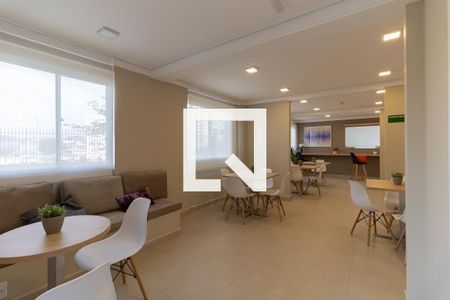 Apartamento à venda com 32m², 2 quartos e sem vaga Apartamento à venda com 32m², 2 quartos e sem vagaSalão de Festas