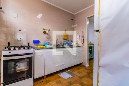 Casa à venda com 200m², 3 quartos e 2 vagas Casa à venda com 200m², 3 quartos e 2 vagasCozinha