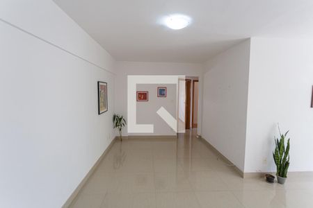 Sala de apartamento para alugar com 3 quartos, 85m² em Santo Antônio, Belo Horizonte