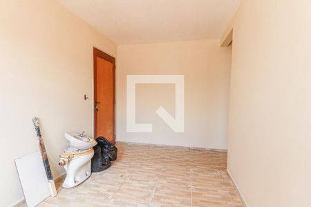 Sala de apartamento para alugar com 2 quartos, 42m² em Uberaba, Curitiba