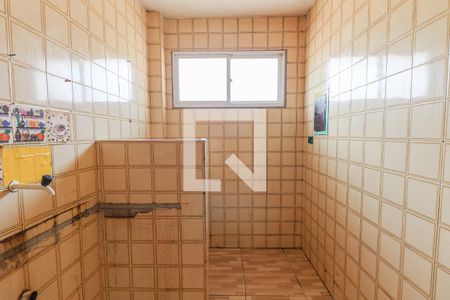 Apartamento para alugar com 42m², 2 quartos e 1 vaga Apartamento para alugar com 42m², 2 quartos e 1 vagaCozinha e Área de Serviço