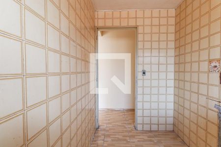 Apartamento para alugar com 42m², 2 quartos e 1 vaga Apartamento para alugar com 42m², 2 quartos e 1 vagaCozinha e Área de Serviço