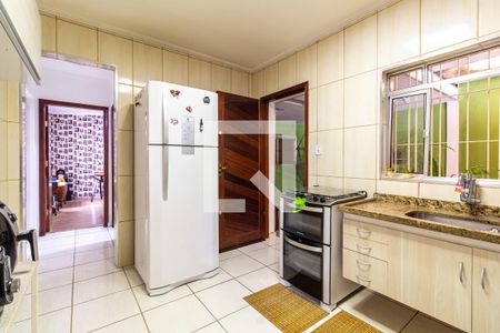 Casa à venda com 150m², 2 quartos e 2 vagasCozinha