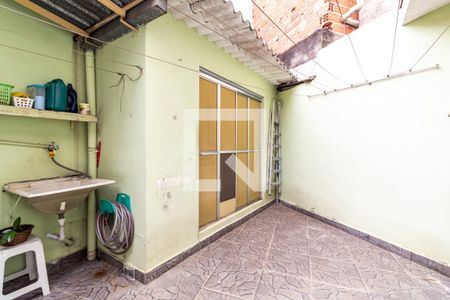 Casa à venda com 150m², 2 quartos e 2 vagasÁrea de Serviço