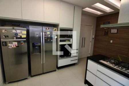 Casa de condomínio à venda com 320m², 5 quartos e 2 vagasCozinha