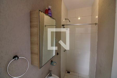 Casa de condomínio à venda com 320m², 5 quartos e 2 vagasBanheiro de serviço