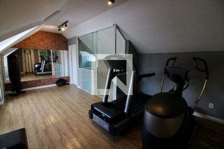 Casa de condomínio à venda com 320m², 5 quartos e 2 vagasAcademia