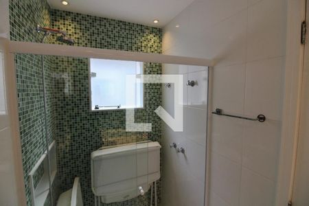 Casa de condomínio à venda com 320m², 5 quartos e 2 vagasBanheiro da Suíte 2