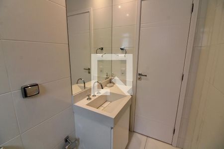 Casa de condomínio à venda com 320m², 5 quartos e 2 vagasBanheiro da Suíte 3