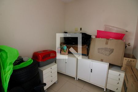 Casa de condomínio à venda com 320m², 5 quartos e 2 vagasQuarto de Serviço