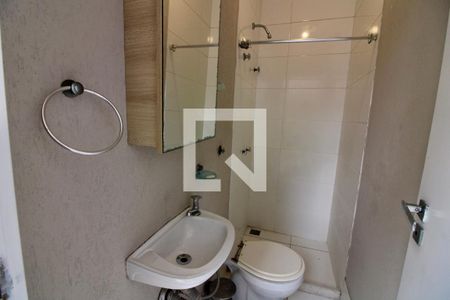 Casa de condomínio à venda com 320m², 5 quartos e 2 vagasBanheiro de serviço