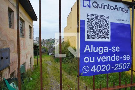 Casa à venda com 450m², 2 quartos e 5 vagasFachada