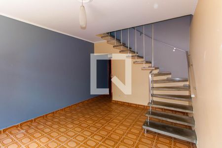 Sala de casa à venda com 3 quartos, 160m² em Vila Tolstoi, São Paulo