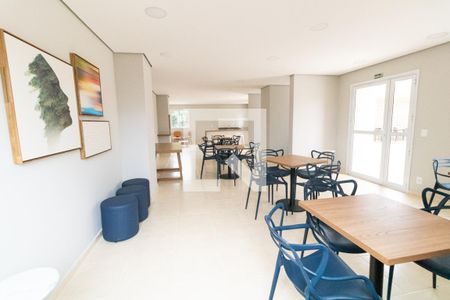 Apartamento à venda com 43m², 2 quartos e sem vagaÁrea comum - Salão de festas