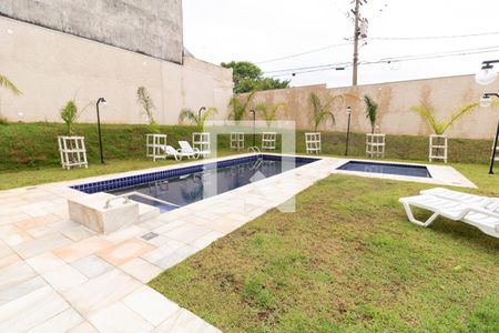 Apartamento à venda com 43m², 2 quartos e sem vagaÁrea comum - Piscina