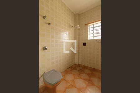 Casa à venda com 500m², 3 quartos e 2 vagasBanheiro