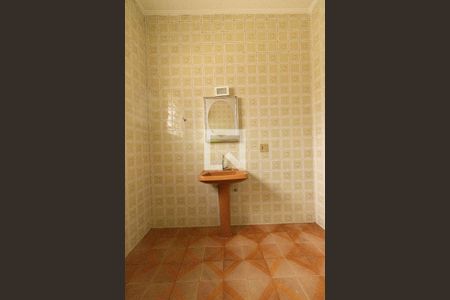 Casa à venda com 500m², 3 quartos e 2 vagasBanheiro