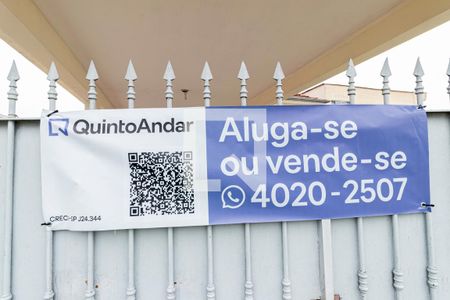 Casa à venda com 500m², 3 quartos e 2 vagasFachada
