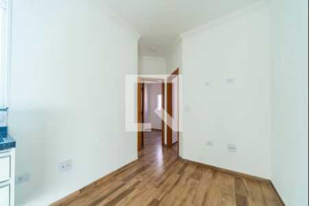 Sala de apartamento para alugar com 2 quartos, 76m² em Vila Scarpelli, Santo André