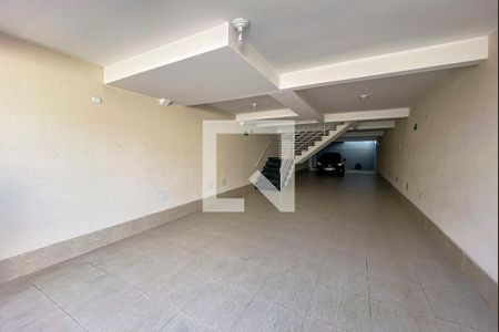 Apartamento para alugar com 76m², 2 quartos e 1 vaga Apartamento para alugar com 76m², 2 quartos e 1 vagaGaragem