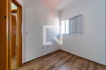 Quarto 1 de apartamento para alugar com 2 quartos, 76m² em Vila Scarpelli, Santo André