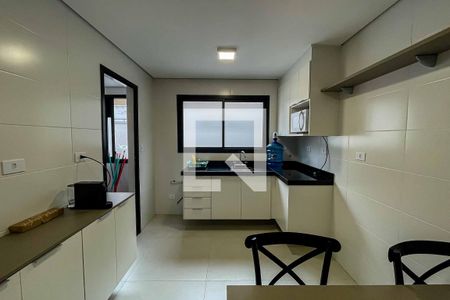 Casa à venda com 213m², 6 quartos e 1 vagaCozinha 