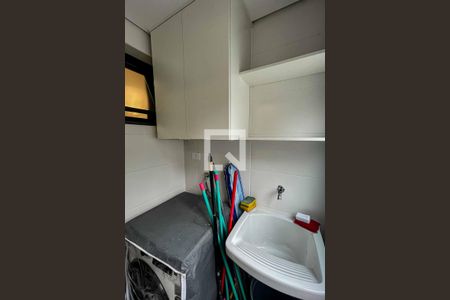 Casa à venda com 213m², 6 quartos e 1 vagaÁrea de Serviço