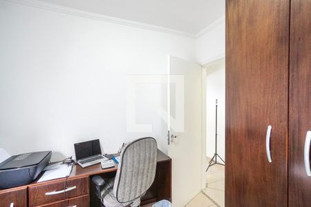 Casa à venda com 200m², 4 quartos e 2 vagas Casa à venda com 200m², 4 quartos e 2 vagasQuarto 02