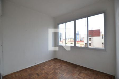 Quarto de kitnet/studio para alugar com 1 quarto, 41m² em Centro Histórico, Porto Alegre