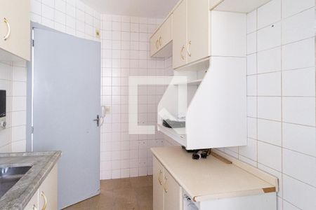 Apartamento para alugar com 60m², 2 quartos e 1 vaga Apartamento para alugar com 60m², 2 quartos e 1 vagaCozinha e área de serviço