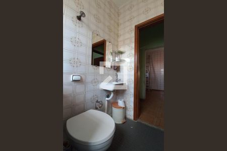 Banheiro de casa à venda com 5 quartos, 70m² em Vila Mimosa, Campinas