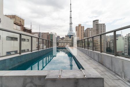 Studio à venda com 35m², 1 quarto e 1 vagaPiscina