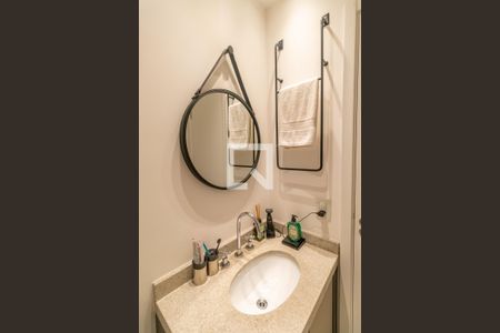 Banheiro  de kitnet/studio à venda com 1 quarto, 35m² em Jardim Paulista, São Paulo