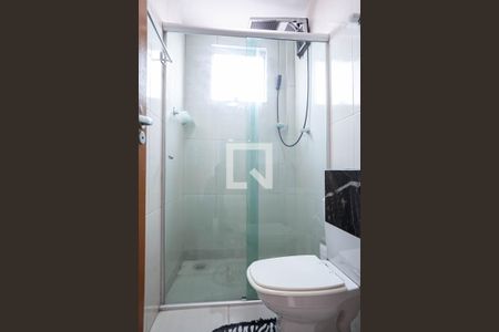 Apartamento à venda com 112m², 2 quartos e 1 vaga Apartamento à venda com 112m², 2 quartos e 1 vagaBanheiro social