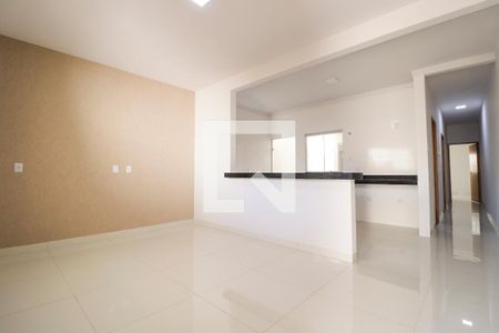 Sala de casa para alugar com 2 quartos, 130m² em Residencial Paulo Estrela, Goiânia