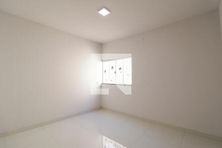 Suíte de casa para alugar com 2 quartos, 130m² em Residencial Paulo Estrela, Goiânia