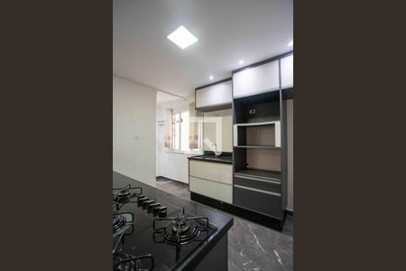 Apartamento à venda com 67m², 2 quartos e 1 vagaCozinha