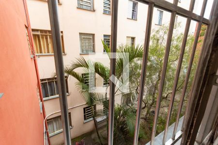 Vista da Sala de apartamento para alugar com 2 quartos, 46m² em Parque Santa Rita, São Paulo
