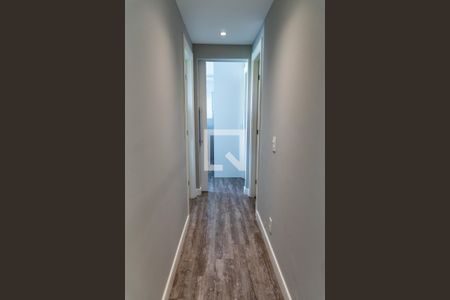 Apartamento para alugar com 76m², 2 quartos e 1 vaga Apartamento para alugar com 76m², 2 quartos e 1 vagaCorredor