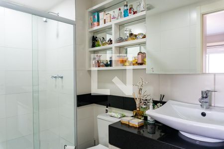 Apartamento para alugar com 76m², 2 quartos e 1 vaga Apartamento para alugar com 76m², 2 quartos e 1 vagaBanheiro da Suíte