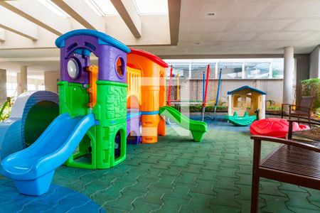 Apartamento para alugar com 76m², 2 quartos e 1 vaga Apartamento para alugar com 76m², 2 quartos e 1 vagaÁrea comum - Playground
