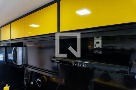 Apartamento para alugar com 76m², 2 quartos e 1 vaga Apartamento para alugar com 76m², 2 quartos e 1 vagaCozinha - Armários