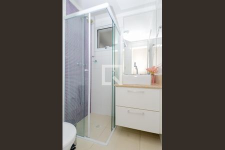 Banheiro Social de apartamento para alugar com 3 quartos, 63m² em Macedo, Guarulhos