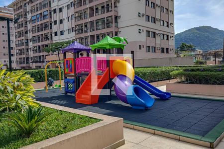 Apartamento para alugar com 95m², 3 quartos e 1 vagaplayground